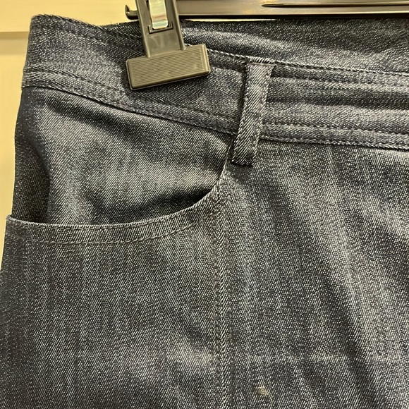 NWOT Cinq a Sept high waisted wide leg 4 pocket darker blue denim jeans - Picture 8 of 14